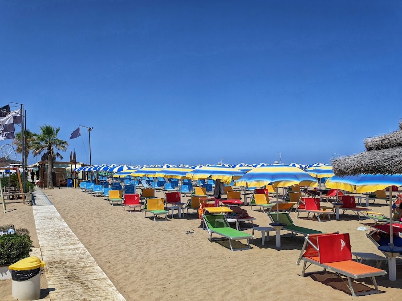 La spiaggia di Bagni Sirena a Rimini